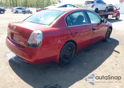 2005 Nissan Altima 2.5 S from USA, damaged, VIN 1N4AL11D15C270871